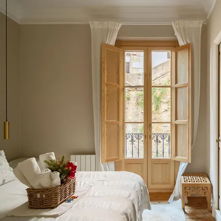 Apartment Monappart Cristo Historic With Parking *